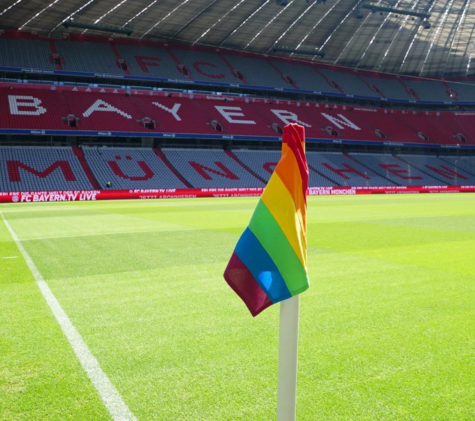 Bayern de Munique se manifesta no Dia Internacional de Combate à Homofobia