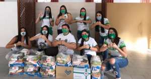 Ala feminina da torcida organizada do Guarani promove ação solidária em Campinas