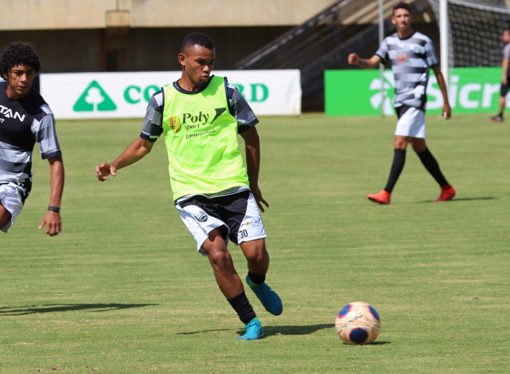 Promessa do Votuporanguense lamenta pausa na A2 mas encara situação atual como mais um desafio