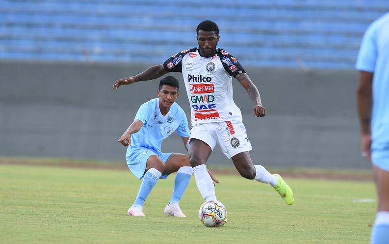 Time da Série B explica erro em Dia Internacional de Luta contra a LGTfobia