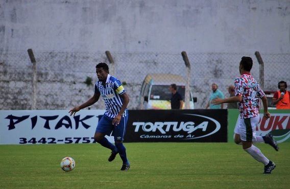 Ex-Corinthians e Ponte revela que testou positivo para o novo coronavírus