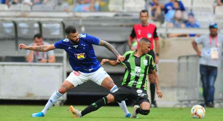 Por dívida, FIFA tira seis pontos de clube na Série B do Brasileiro