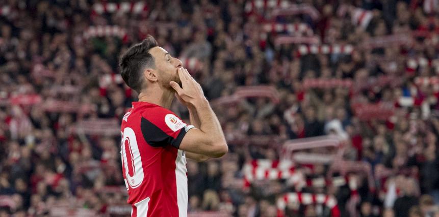 Aos 39 anos, atacante do Athletic pendura as chuteiras: “chegou a hora de dizer adeus”