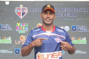 Time da Série D contrata atacante que era titular absoluto de rival baiano