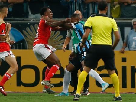 Conmebol anuncia punições para brigões de Grêmio e Internacional. Confira!