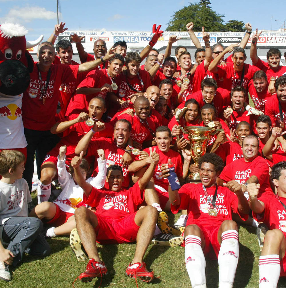 Última Divisão - O Red Bull Brasil foi rebaixado pra Série A3 do Campeonato  Paulista. É aquele primeiro time que a Red Bull criou no Brasil. Chegou a  subir pra elite estadual