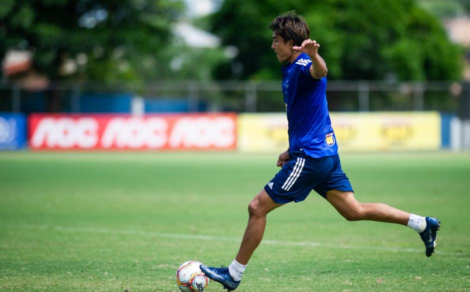 Sem casos de coronavírus, Cruzeiro volta aos treinos na manhã de terça