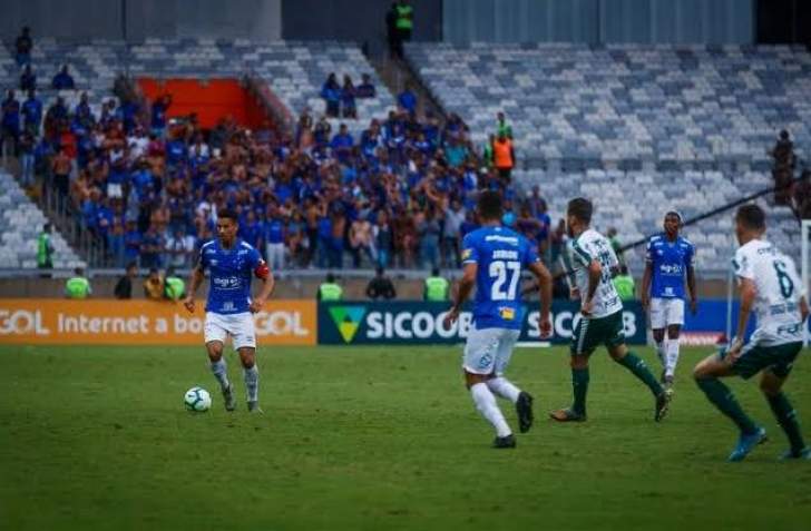 Cruzeiro tem pena reduzida pelo Pleno do STJD por confusão diante do CSA