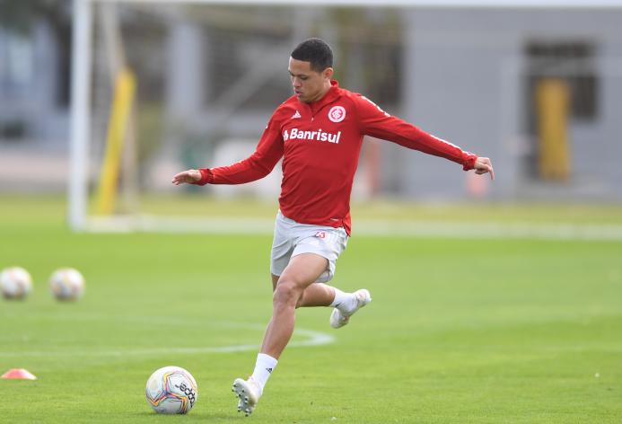 Gaúcho: Internacional instala ‘estação de sanitização’ na entrada do CT