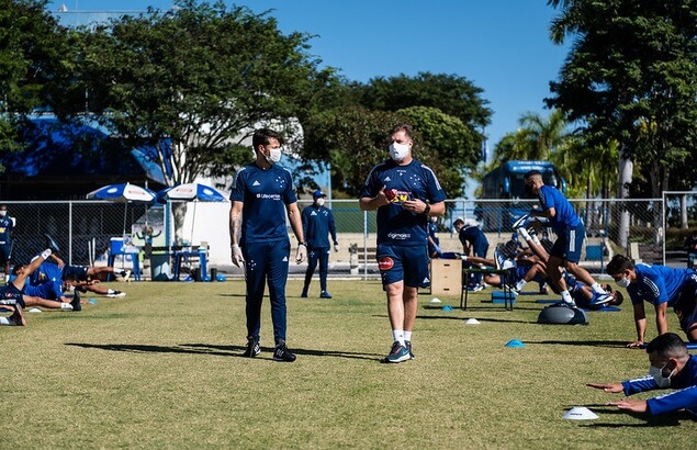 Patrocinador promete pagar dívida e evitar nova punição ao Cruzeiro