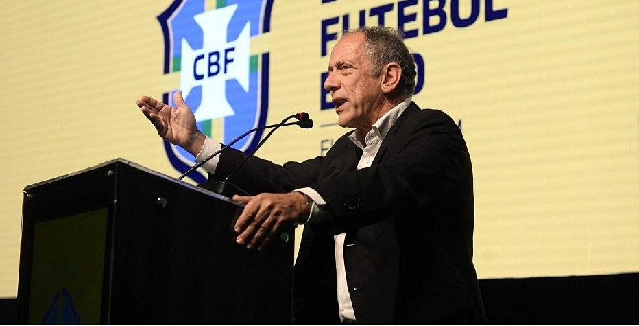 ‘Podemos pegar algumas datas de 2021 para jogar o Brasileiro’, diz Walter Feldman