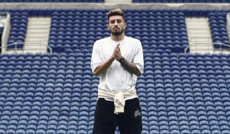 Lateral brasileiro ex-Grêmio deixa o Porto e será companheiro de Neymar no PSG