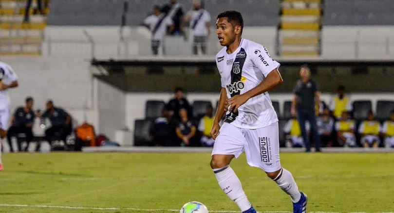 Paulistão: Volante da Ponte Preta acredita que volta do futebol pode ser precipitada