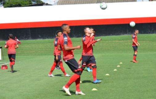 Após polêmica com Atético, Prefeitura de Goiânia mantém proibição dos treinos