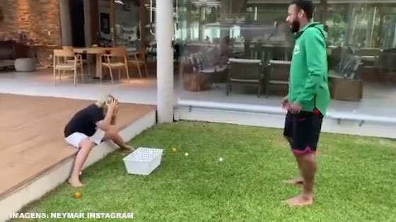 VÍDEO: Pegadinha do Neymar! Craque ‘trola’ o filho em brincadeira