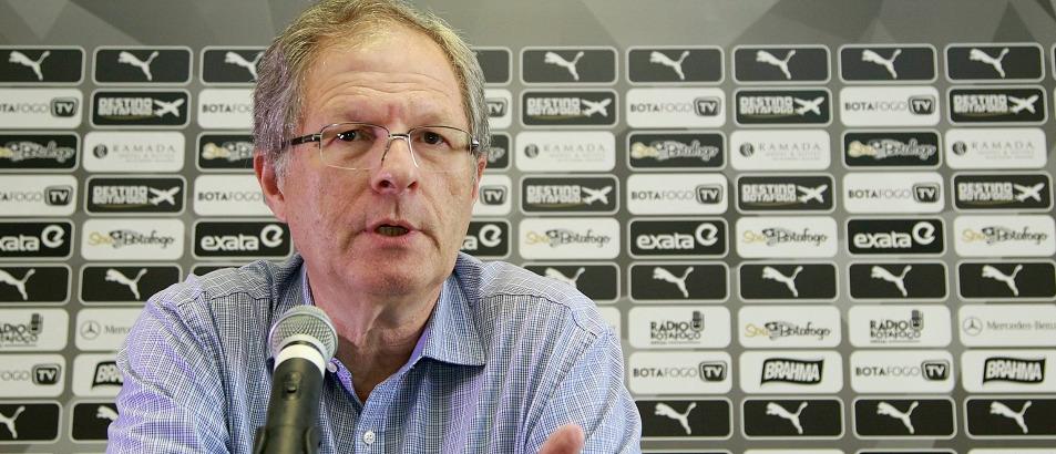 Após chapéu, dirigente do Botafogo detona Yaya Touré: “Tremendo 171”