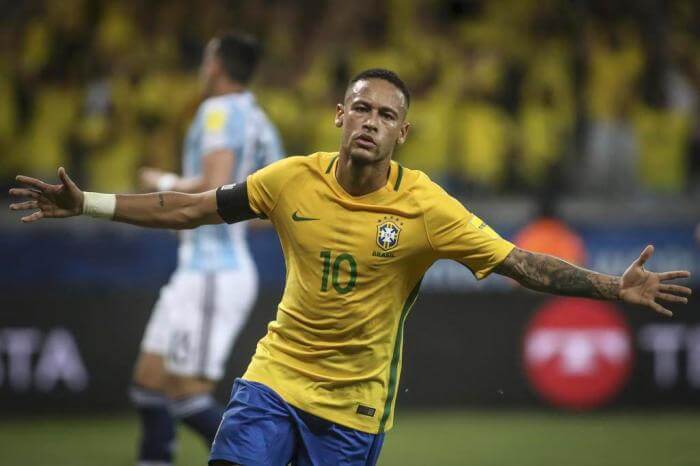 Com Neymar no Top 5, revista divulga os atletas mais bem pagos do ano. Veja a lista!