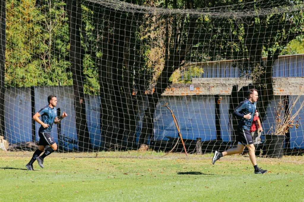 Operário voltou ao treinamento presencial nesta sexta-feira