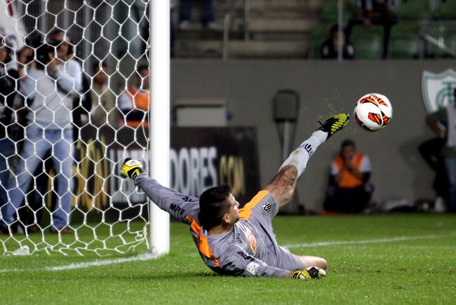 FI vê cinema! Premiado curta de defesa de pênalti por Victor deixa ‘ineditismo’
