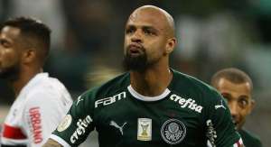 Felipe Melo rejeita polarização política: 'Importante é a união contra a guerra'