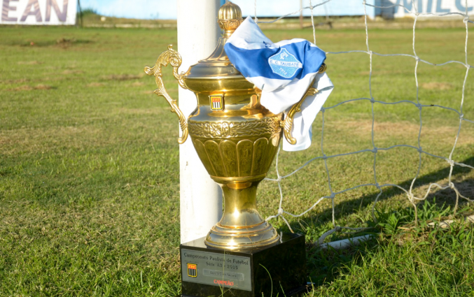 Troféu do Paulista da Série A3 de 2015 - Foto: Bruno Castilho | EC Taubaté