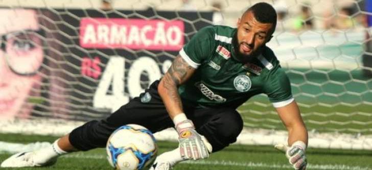 ‘Os goleiros irão sofrer mais’, afirma atleta do Coritiba