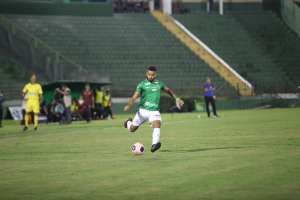 Guarani devolve atacante polêmico e que marcou gol no dérbi do Paulistão