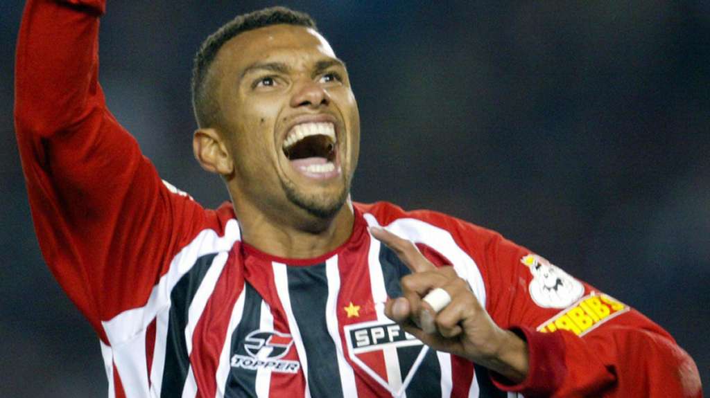 Amoroso ressalta modelo de jogo formartado por Autuori no São Paulo em 2005