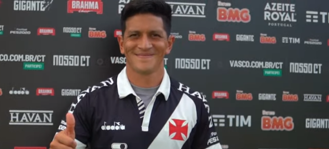 Gringo do Vasco revela medo da Covid-19: “Situação aqui está bastante complicada”