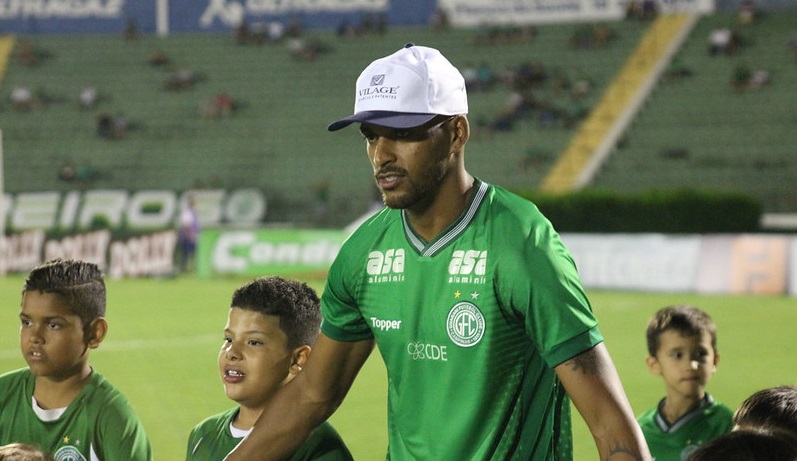 Agente explica atraso na renovação de Júnior Todinho com o Guarani: ‘Acertar salário’