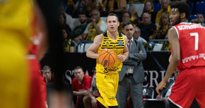 Basquete: Marcelinho Huertas renova com time espanhol até junho de 2022