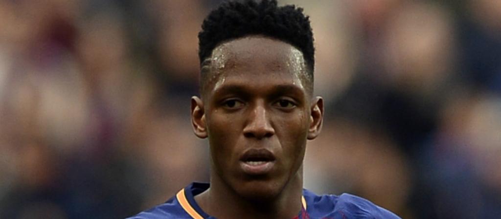 Ex-zagueiro do Barcelona sofre lesão e poderá desfalcar o Everton