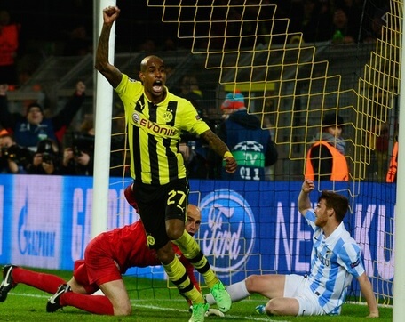 Chapecoense encaminha acerto com zagueiro bicampeão pelo Borussia Dortmund