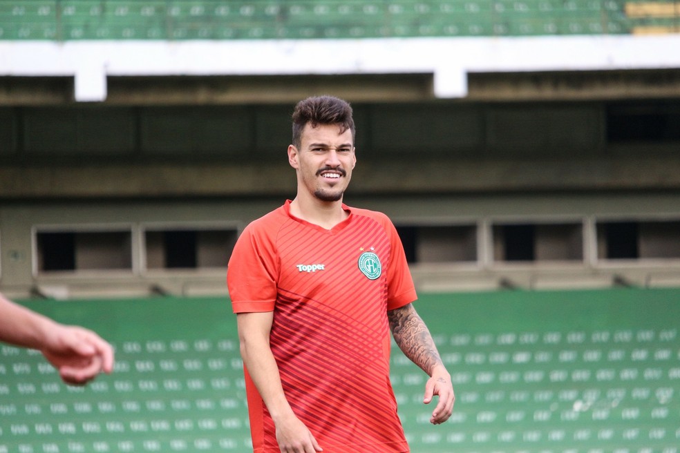 De olho na Série B, Guarani avança em negociação para repatriar meio-campista