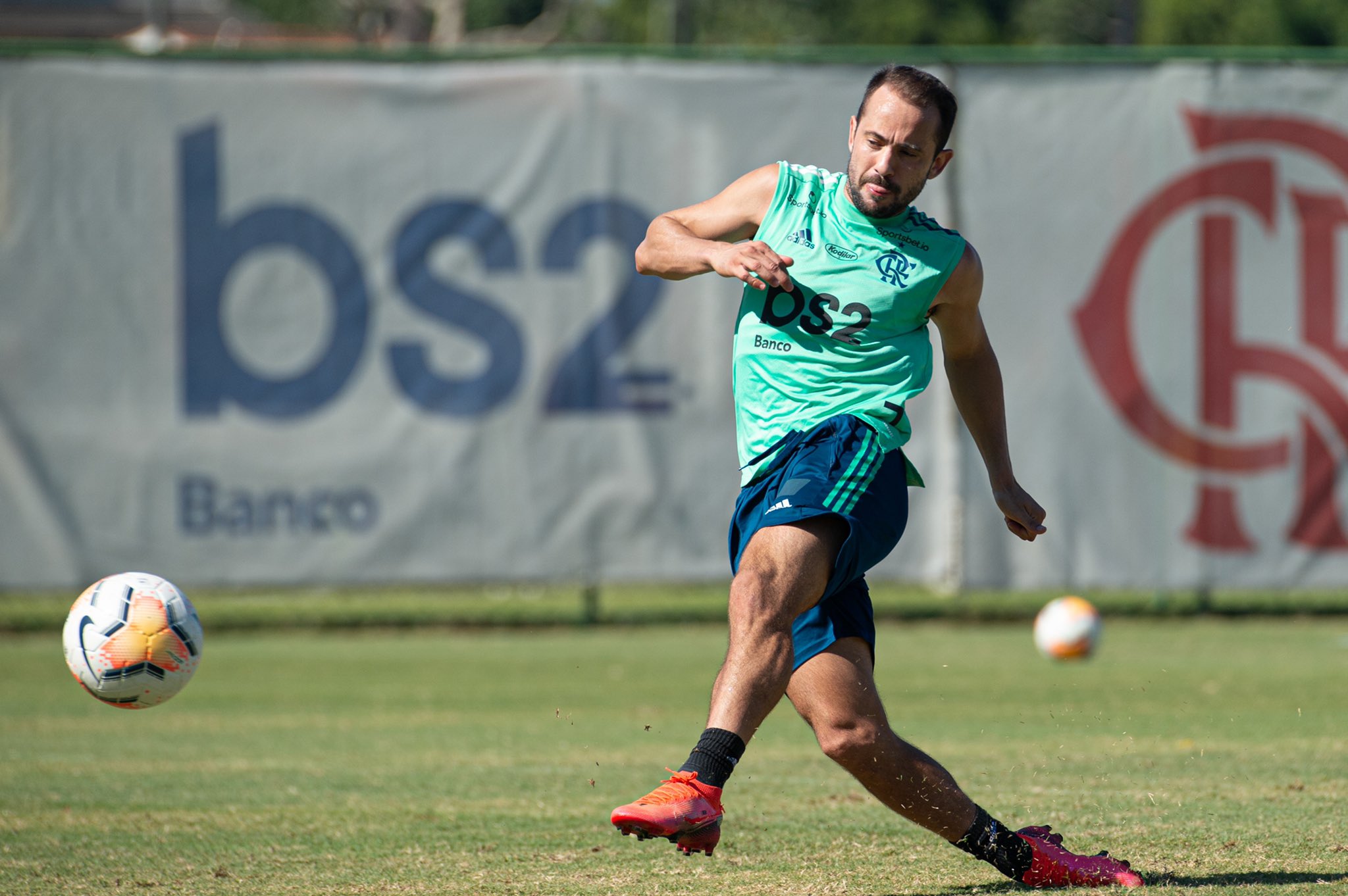 Ferj e clubes aprovam protocolo médico, mas não definem data de volta do Carioca