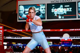 Caso de coronavírus tira lutadora da volta do boxe a Las Vegas na terça-feira