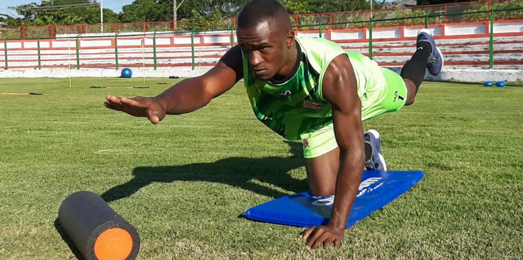Clube carioca se tranca em hotel para fugir da Covid-19 e treinar