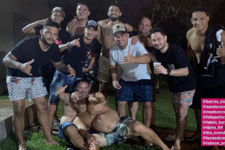 Volante vai à ‘festinha’ e gera incômodo em clube do Brasileirão. Entenda!