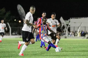 Rival da Ponte na Copa do Brasil renova com zagueiro e repatria volante ex-CSE