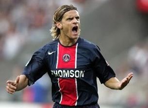 “Limitado mentalmente”, diz ex-jogador do PSG sobre Thiago Silva