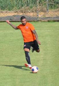 Atacante ex-Palmeiras se destaca no Desportivo Brasil e espera futuro do Paulista A3