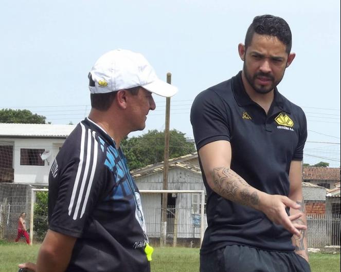 Ex-goleiro do Criciúma segue com treinos e promete voltar forte após pandemia