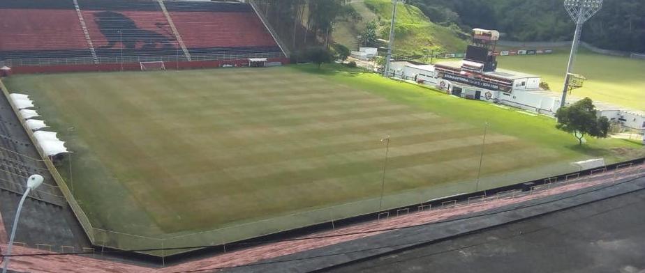 ACM Neto libera treinos em Salvador, mas com série de restrições