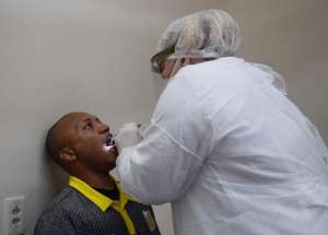 Mais um! De olho no retorno aos treinos, time do Paulistão realiza testes de covid-19