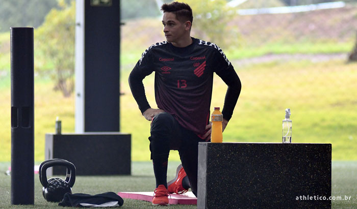 Secretário libera e Athletico-PR voltará aos treinos presenciais nesta terça