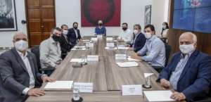 Após encontro com Covas, presidentes de Corinthians e Palmeiras testam negativo