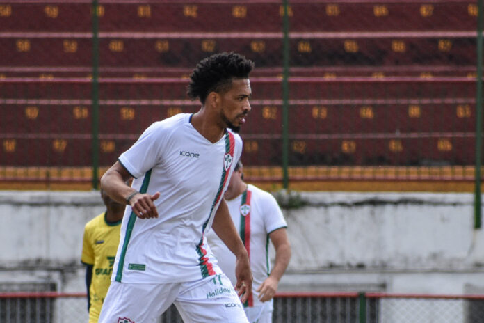 Paulista A2: Torcida da Portuguesa faz campanha por retorno de lateral ex-Ponte