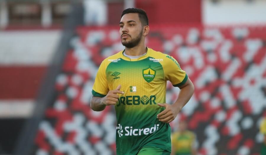 Mato-grossense: Cuiabá volta atrás e não renova com lateral titular