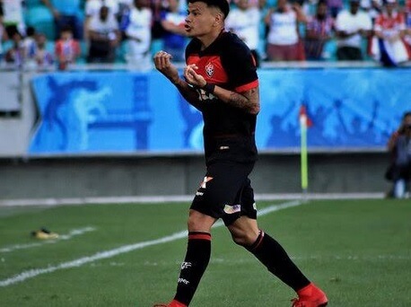 Presidente de time da Série B admite perder pontos por dívida na FIFA