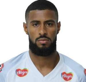 Vila Nova anuncia contratação de jogador com nome de Beatle